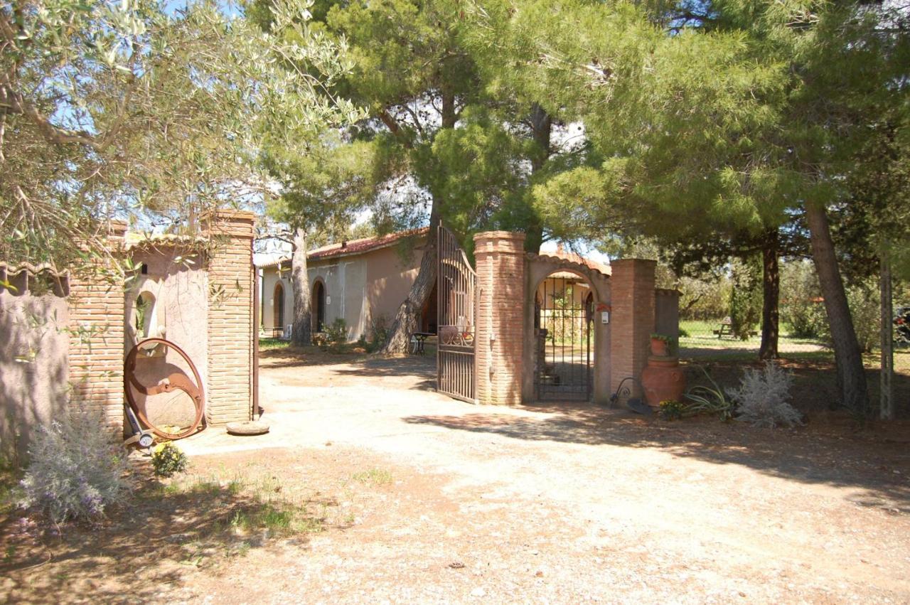 Relais Casale Il Poggetto - Olivo 2 By Zoom In Earth Cecina (Livorno)